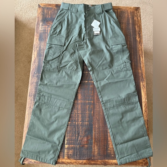 5.11 Tactical Tdu Pants M - Picture 1 of 4